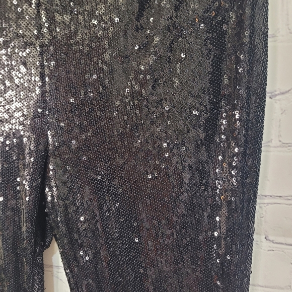 CUPCAKE AND CASHMIER Black Sequins Zip‎ Up Pants Size Small - Picture 2 of 6